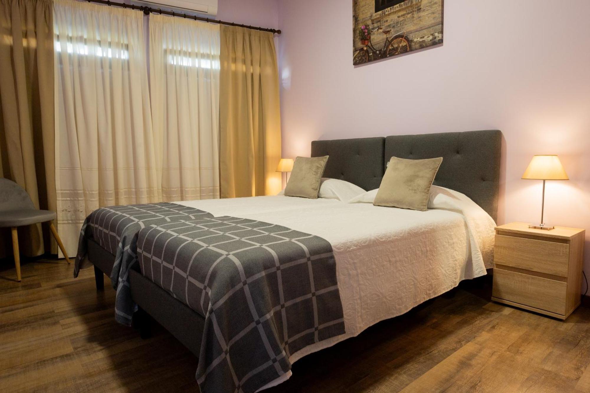 Village Center Two Bedroom Apartment Porto Moniz Esterno foto